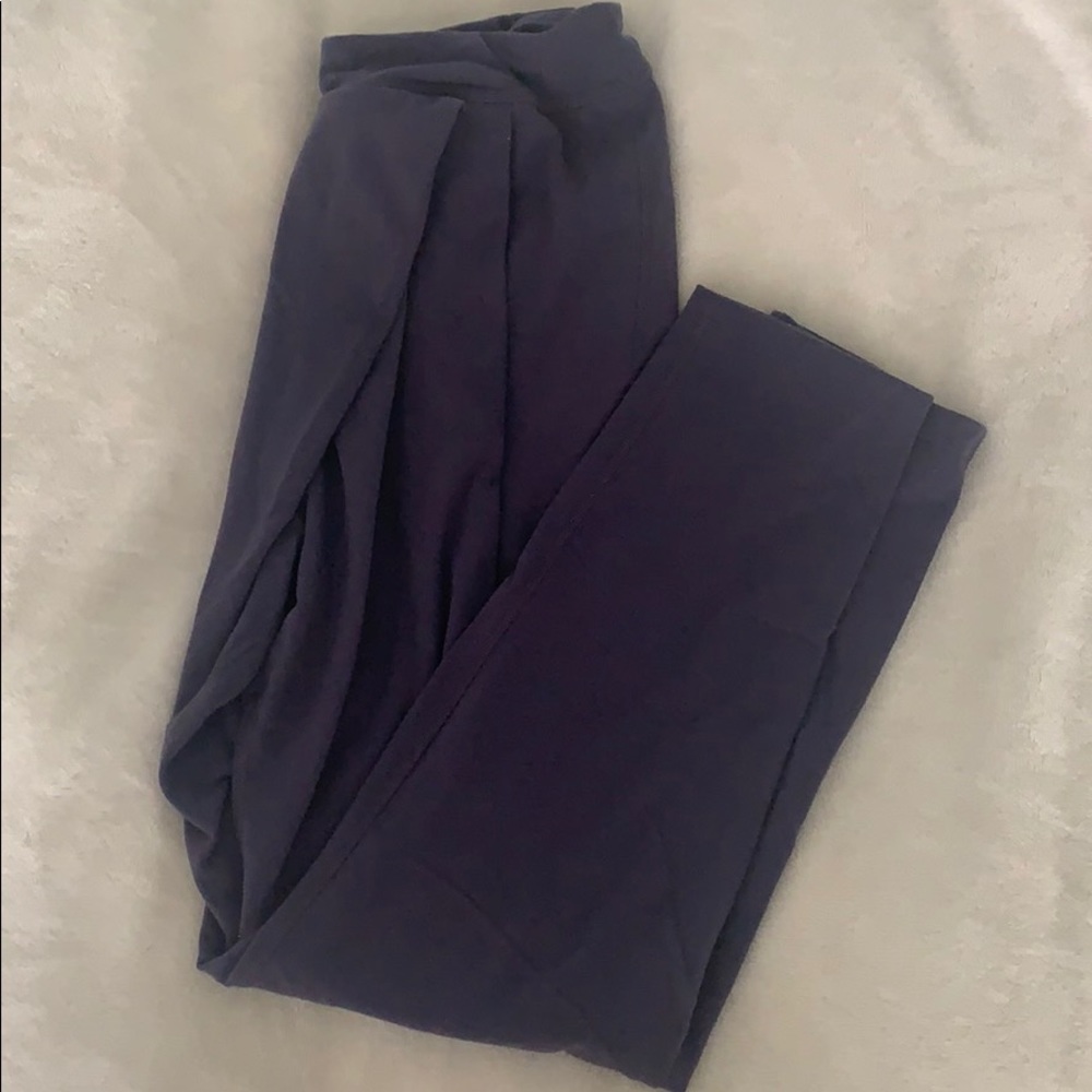 Lilac Lululemon pants 💜